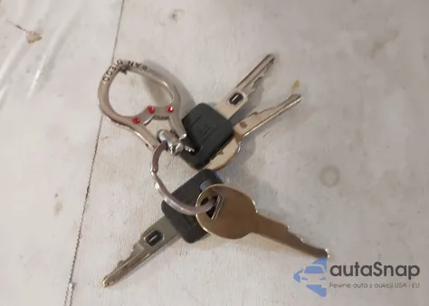 1997 Cadillac Deville Standard z USA, uszkodzony, nr VIN 1G6KD54Y1VU287734